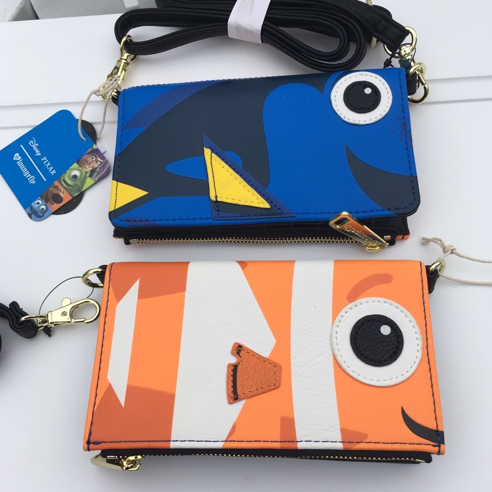 Loungefly Dual Finding Nemo / Dory crossbody wallet / bag